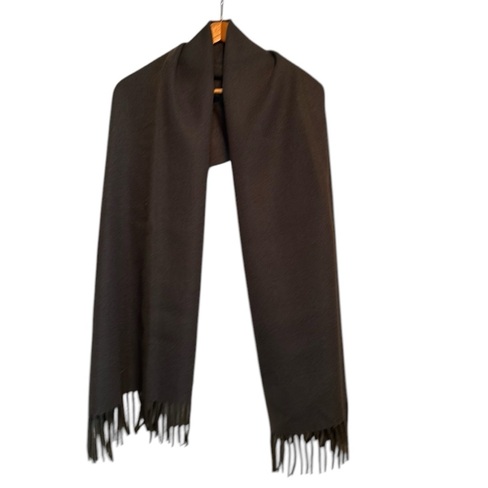 25”x68” wooltouch jesi lydia gray scarf wrap shawl wool fringed milano italy